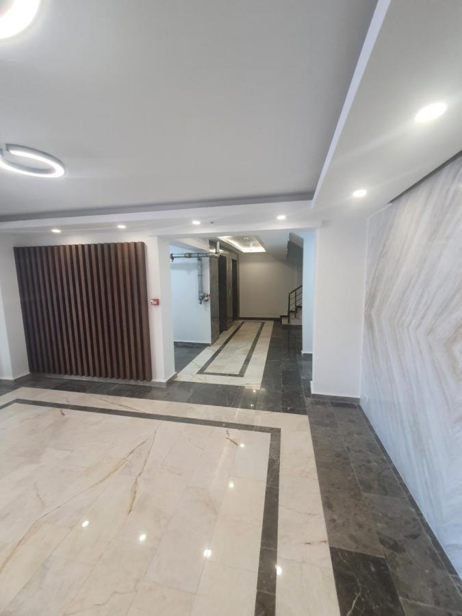 Deluxe Lake View Mamaia Extérieur photo